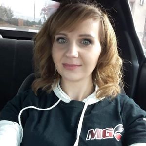 Meet your Posher, Leah